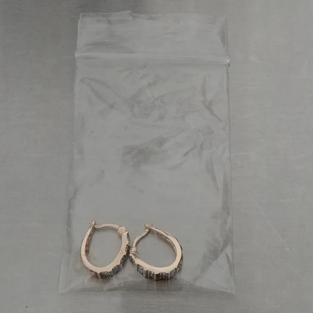 925 R CHINA SILVER - GOLD TONE HUGGIE EARRINGS WHITE CZ - Picture 10 of 11